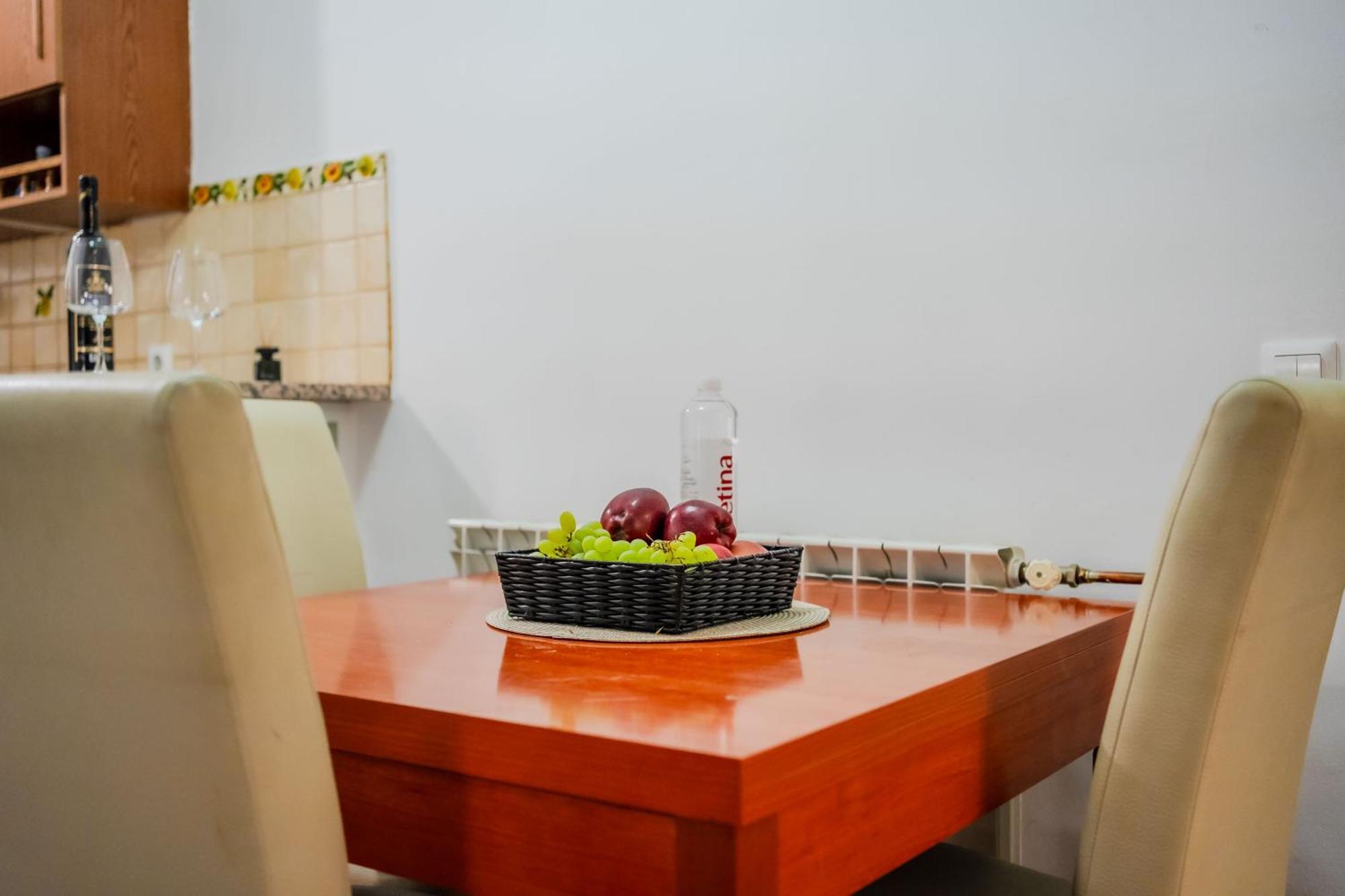 Work And Play Apartment Zagreb Eksteriør billede